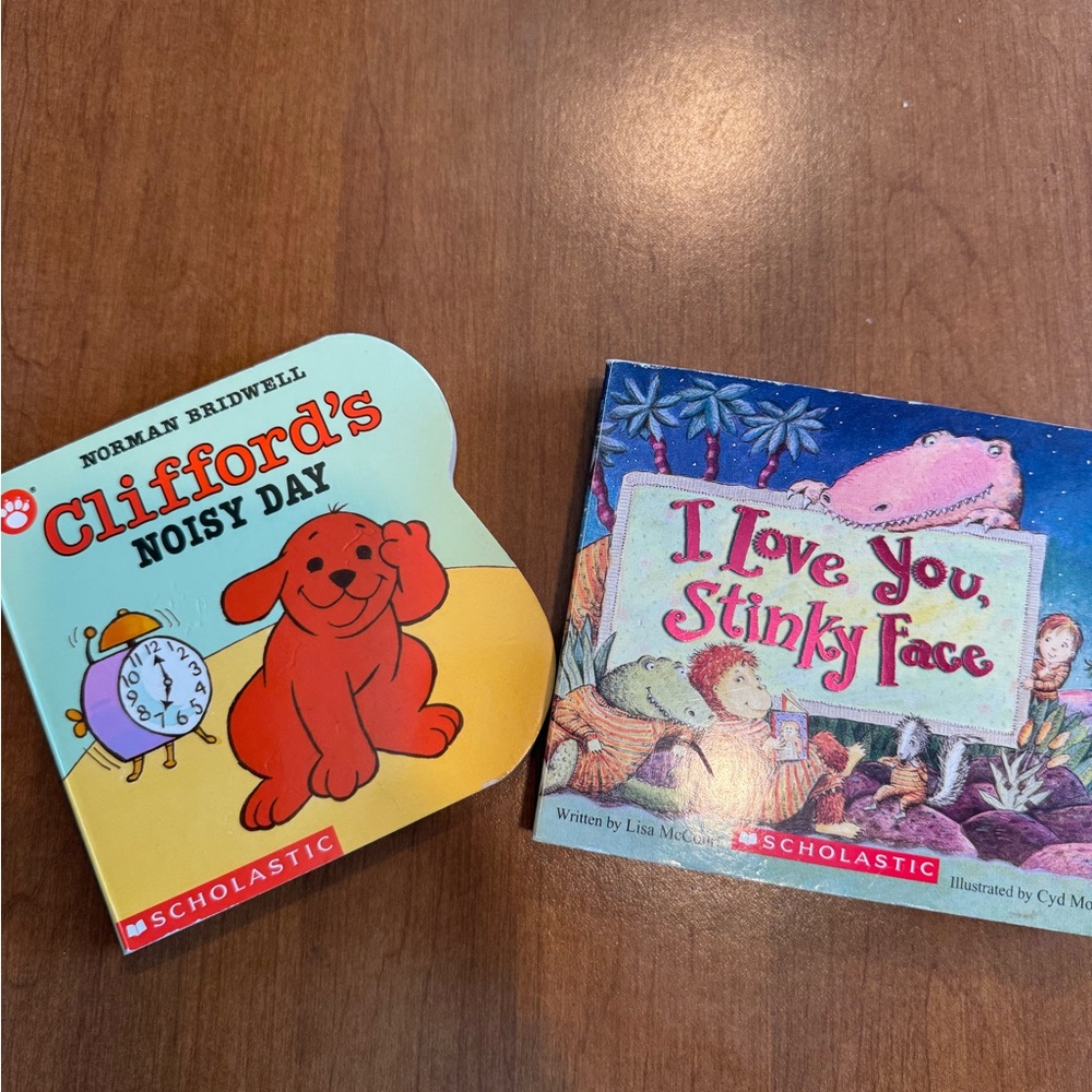 Children’s Book Bundle – Clifford & I Love You, Stinky Face